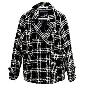 I.B Diffusion chunky knit plaid houndstooth pea coat black/white buttoned Size L